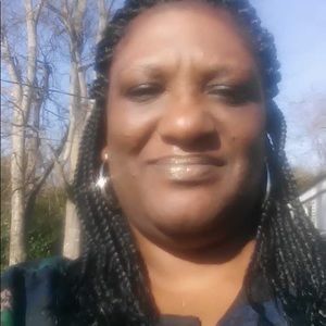 Meet your Posher, Lovell